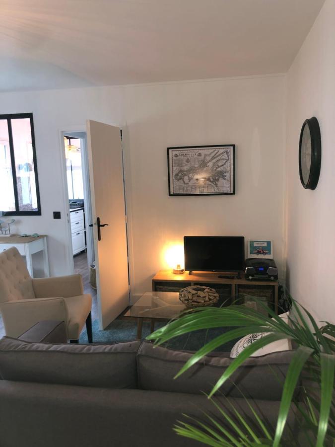 Apartament Port Marie Granville Zewnętrze zdjęcie